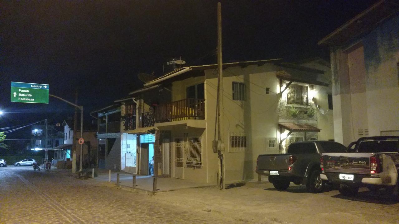 Lindo Chale No Centro De Guaramiranga Apartman Kültér fotó